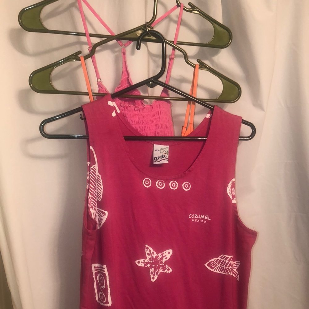 Set of three nightgowns
